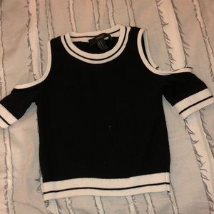 black and white crop top